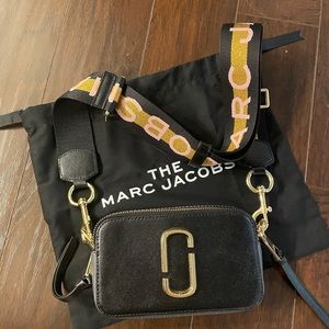 Marc Jacobs Crossbody Snapshot Bag